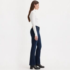 Levi’s 315 Shaping Bootcut Dark Wash High Rise W28 L31 Stretch Denim Jeans